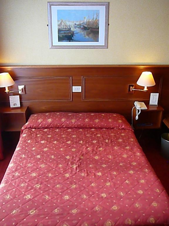 Logis Hôtel Hamiot Boulogne-sur-Mer Chambre photo